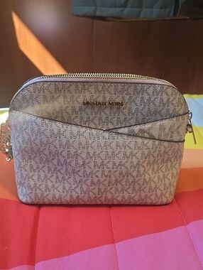 Michael Kors Beige Logo Crossbody Bag with Gold-Tone Hardware